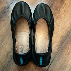 Black Tieks Size 6